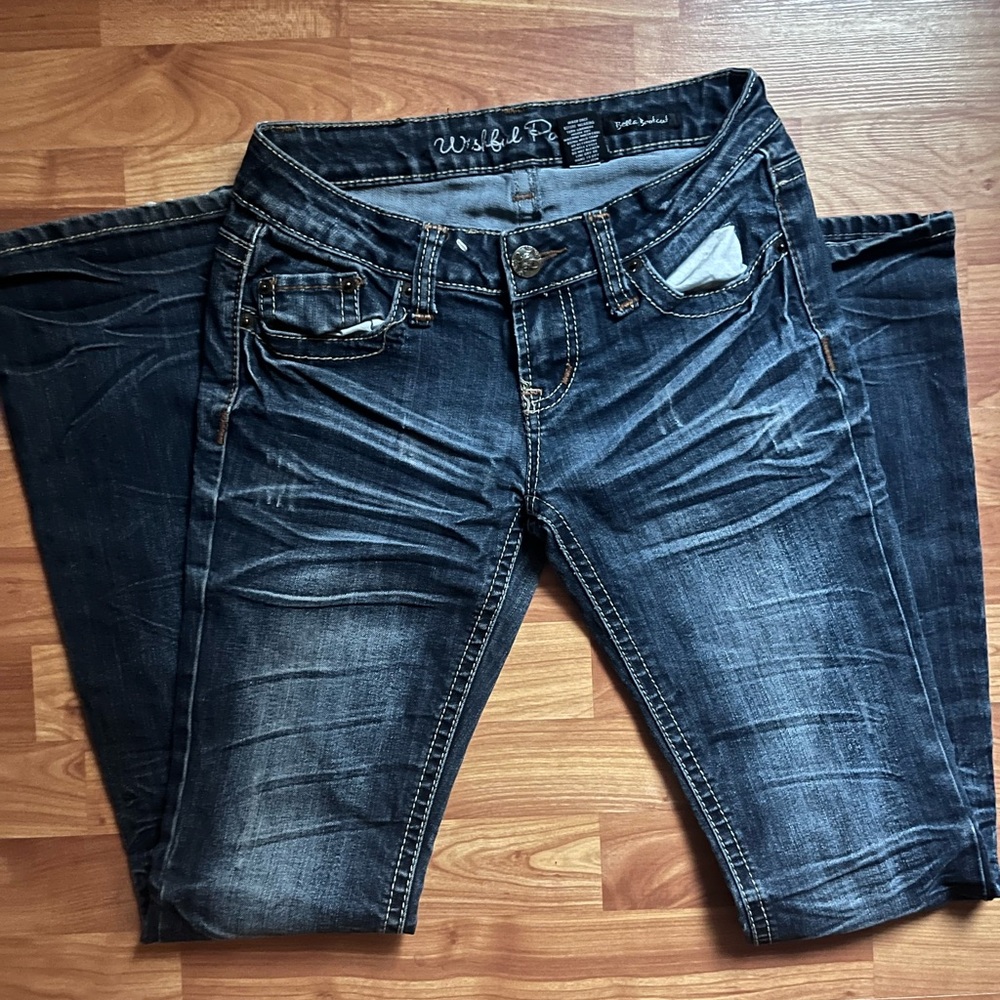 Blue Boot Cut Jeans with Vintage Wash and Stretch Denim